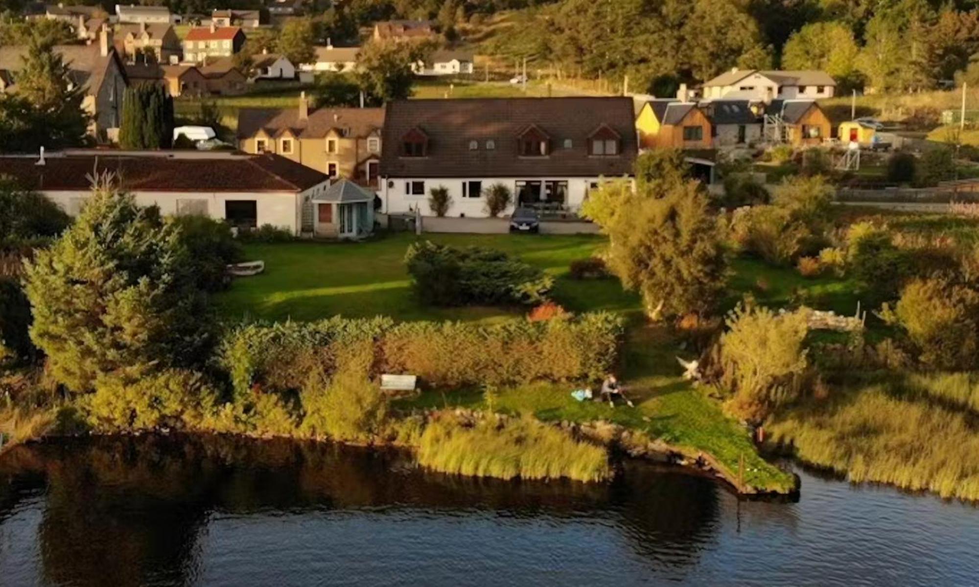Hotel Loch View, Lairg Exteriér fotografie