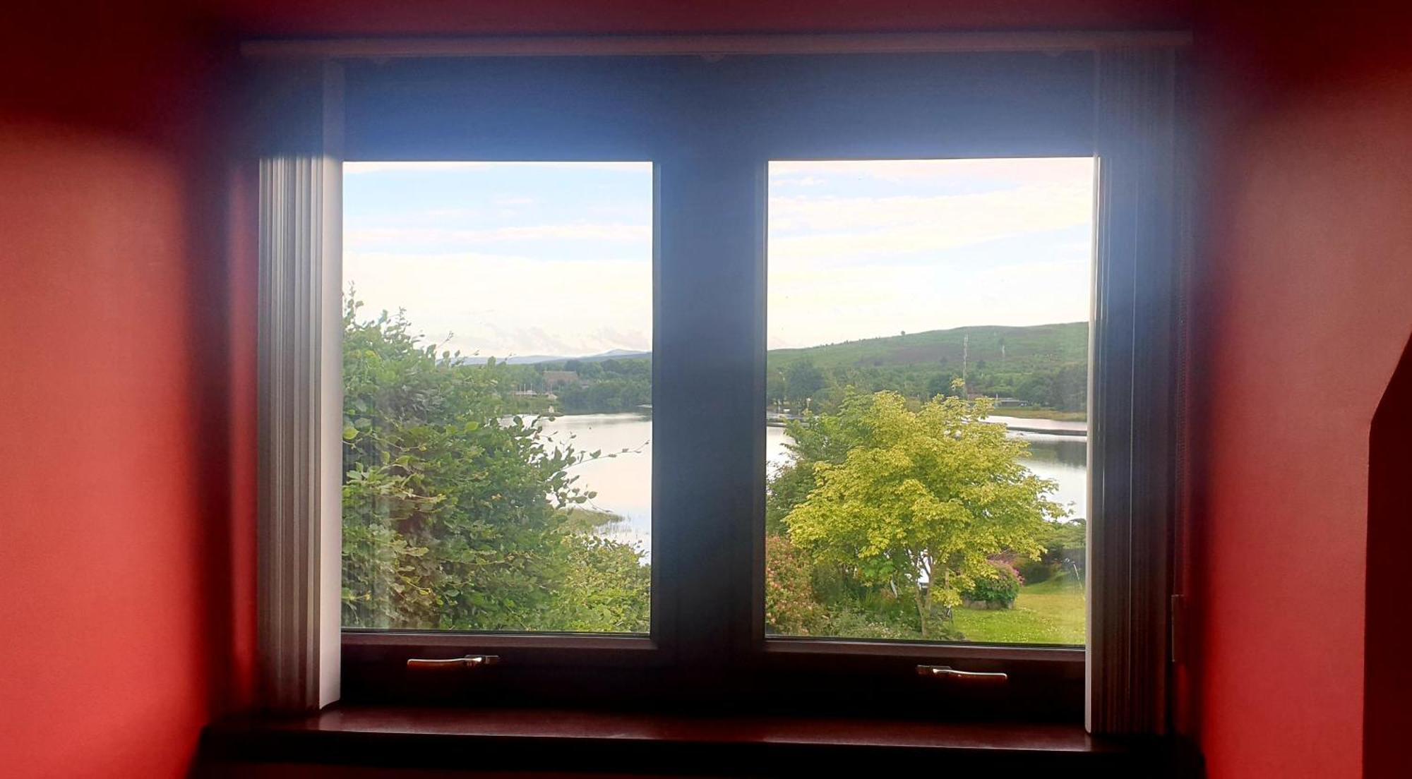 Hotel Loch View, Lairg Pokoj fotografie
